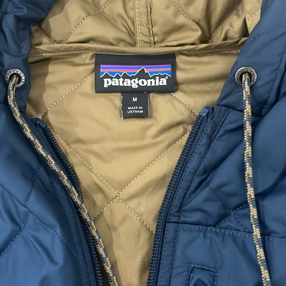 Patagonia Men’s Diamond Quilted Bomber Hoody Jacket - Picture 4 of 8